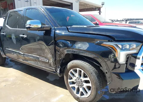 2024 Toyota Tundra Hybrid 1794 Edition 4Wd z USA, uszkodzony, nr VIN 5TFMC5DB2RX079502